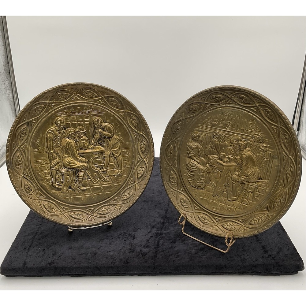 Brass English Pub Embossed Wall Hanging/Plates— Vintage 9.5" by Elpec Repousse